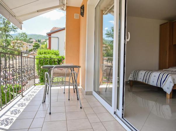 Apartments Villa Slavica Ičići Dış mekan fotoğraf