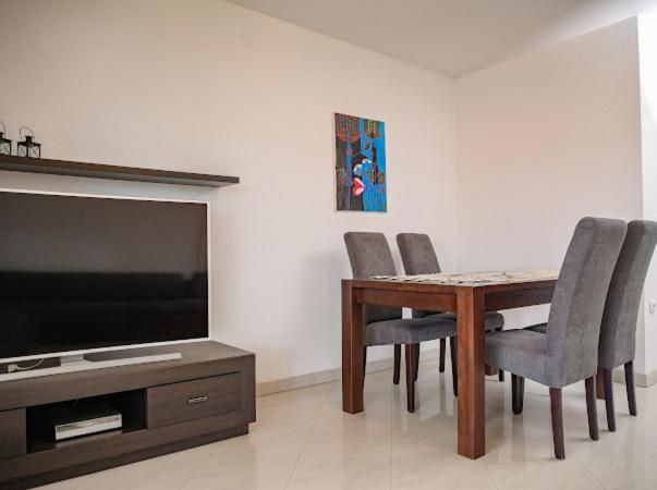 Apartments Villa Slavica Ičići Dış mekan fotoğraf